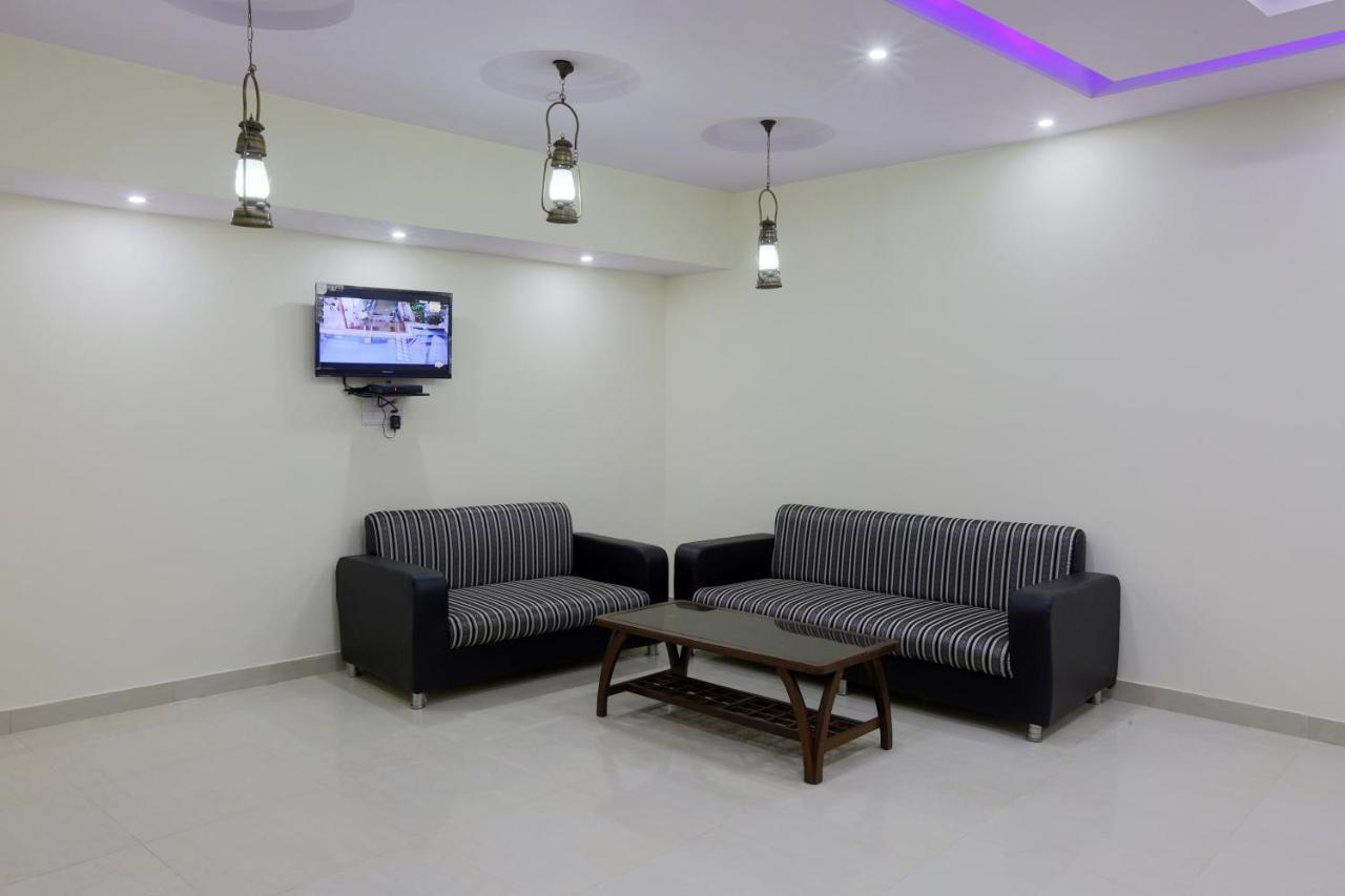 Hotel O Mahipalpur Inn New Delhi Exterior foto